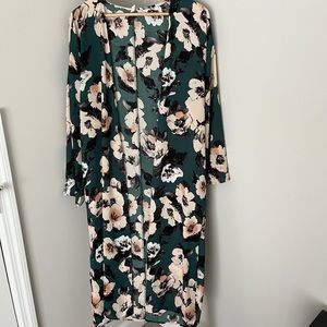 Pinkblush floral kimono